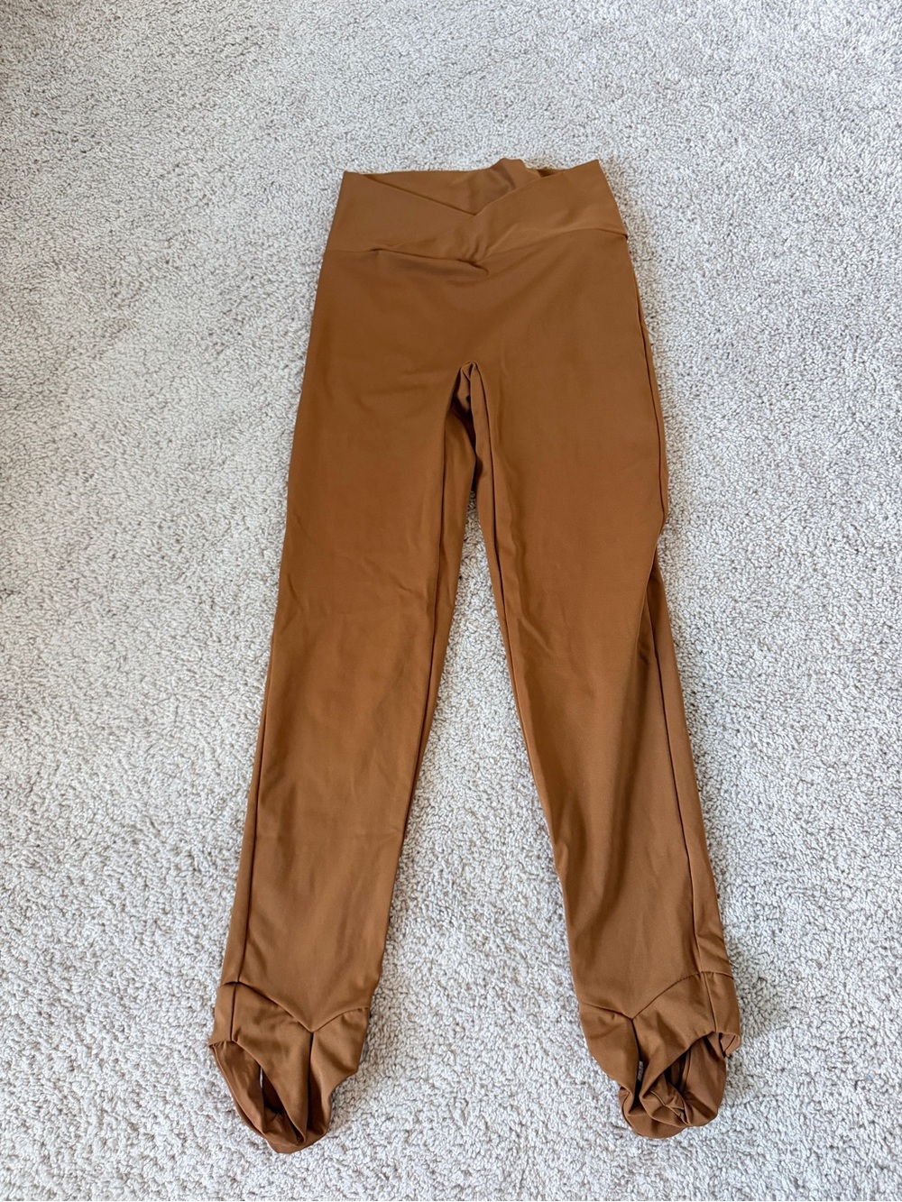 DEVON WINDSOR Atlas leggings in Mocha